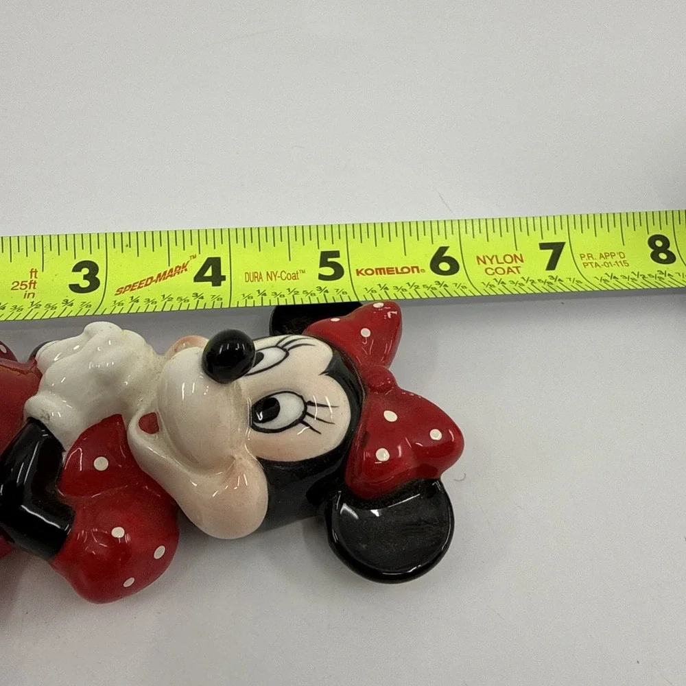 Vtg Disney Minnie Mouse Ceramic Wall Hook Decor‎ Collectible Art 5.25
